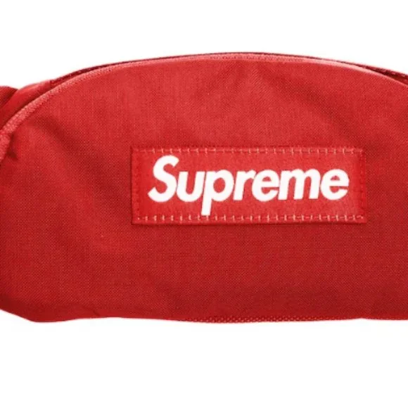 NWT Supreme Small Waist Bag (FW22) - Red
